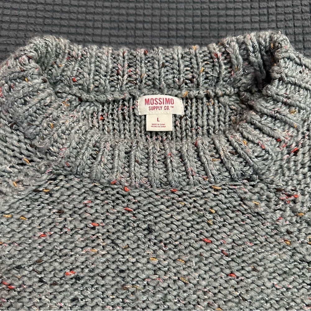 Mossimo Supply Co Gray Speckled Knit Sweater Women Large Side Slit Cozy Pullover - Picture 2 of 6